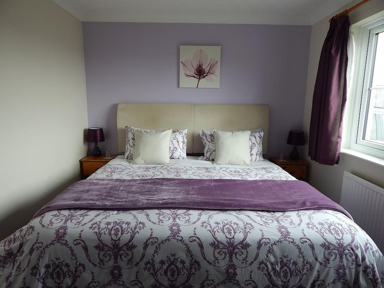 The Great Grubb Bed & Breakfast