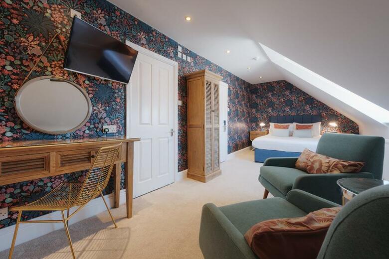 Somerset House Boutique Hotel And Restaurant