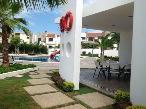 Casa Cerca Del Mar