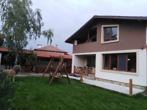 Villa Guest House Kalina