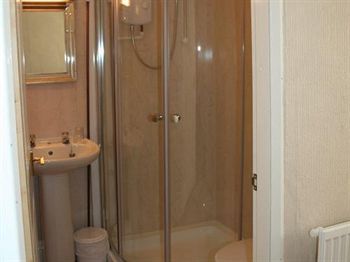 Hostal The Haldon Guest House