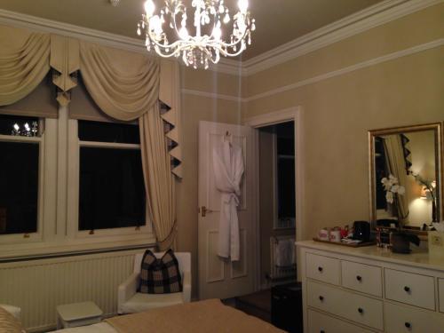 Hostal Brookfield House