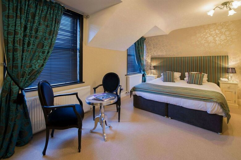 Hostal The Grafton Boutique B&B