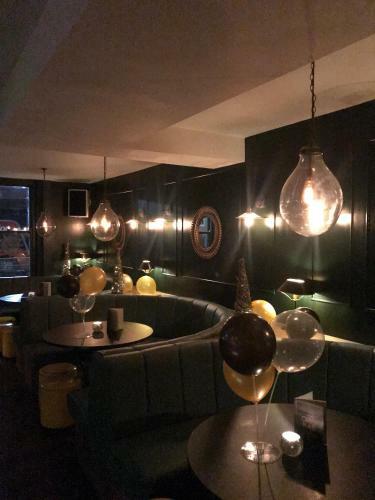 Eurobar Cafe & Hotel - B&B