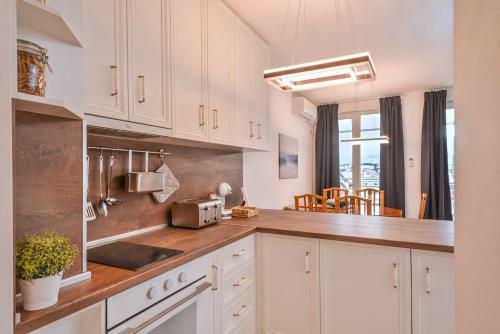South Park, Vitosha View, 2-bdr, 2-bthr Apartment