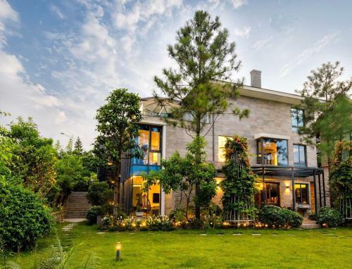 Villa Tam Dao Golf & Resort Luxury