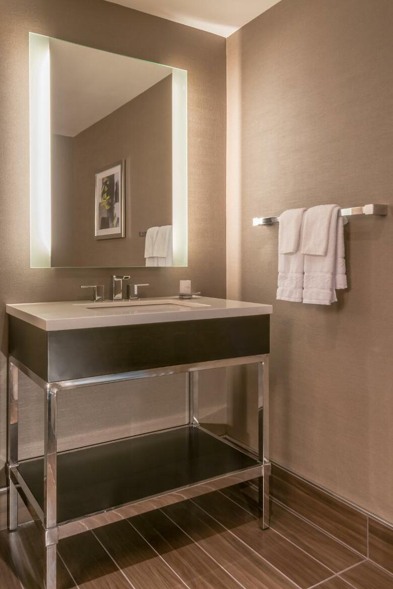 Harrah's Las Vegas Casino & Hotel