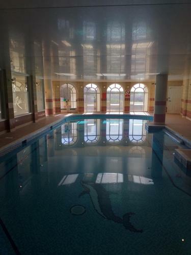 Riviera Hotel