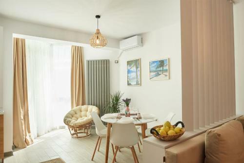 Sole Apartment Spa N Pools Beach Resort
