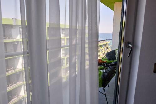 Meraki Luxury Apartment Spa N Pool Alezzi Beach Resort