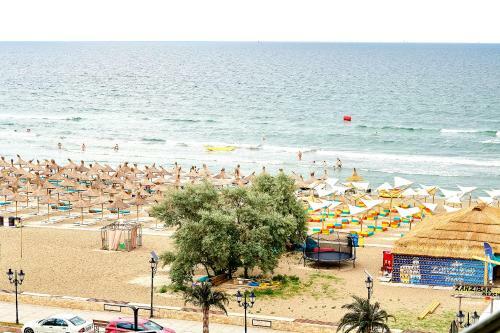Oasis Apartment Spa N Pool Alezzi Beach Resort