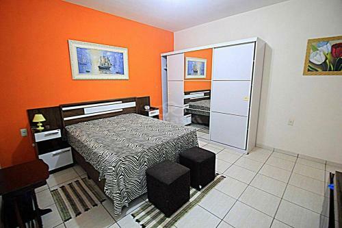 Casa Com Piscina, Churrasqueira E Oito Su�tes