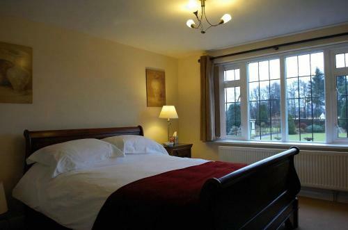 Hostal The Old Hall Country House