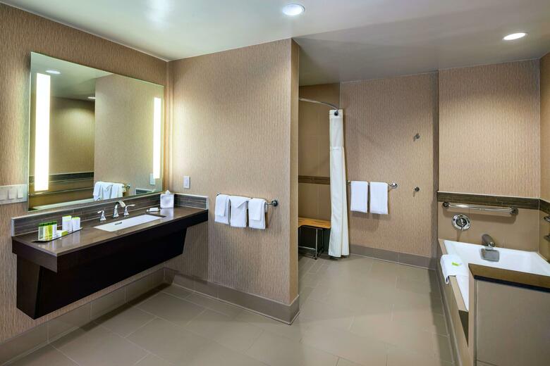 Doubletree Hotel Sonoma