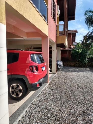 Apartamento 2 Dormit�rios Praia Bombinhas 01