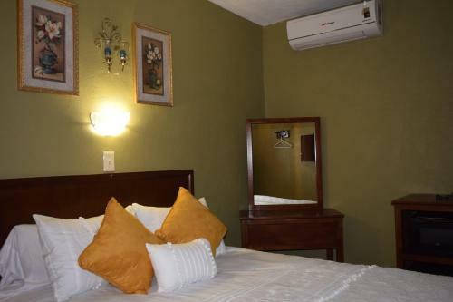 Hotel Hacienda Los Generales