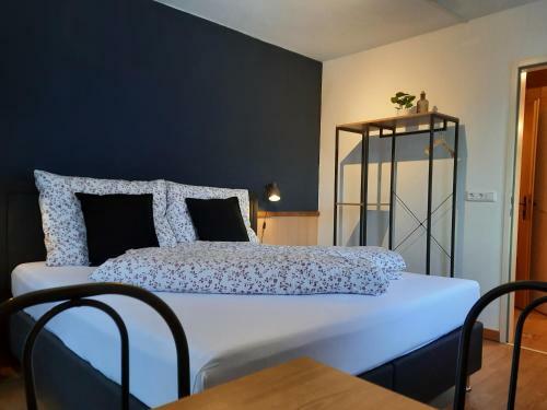 Apartamento Ferienhaus Enzian