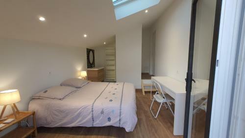 Chambre Avec Salle D'eau En Rez De Chauss�e 10 Min Gare Et Centre Ville