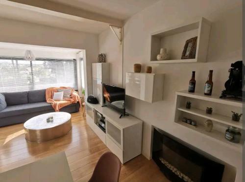 Apartamento T2 Dans R�sidence Avec Piscine