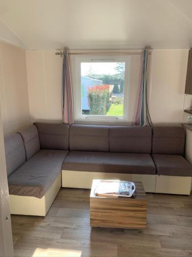 Mobilhome Dans Un Village 4*