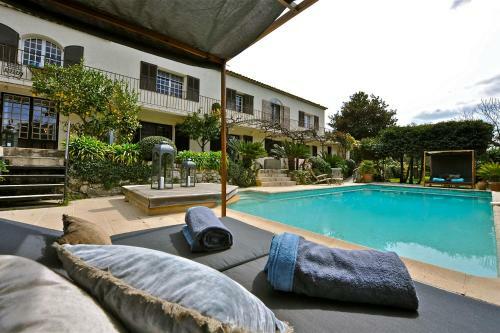 Bastide A�na Spa Et Piscine