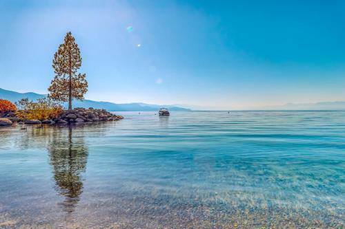 Tahome & Tahoe Place