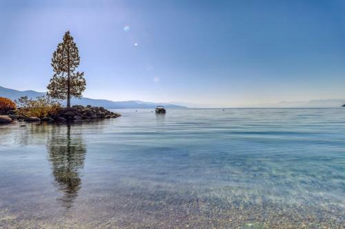 Tahome & Tahoe Place