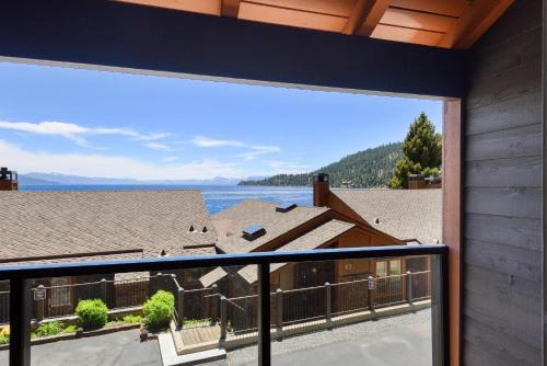 Lakeshore Terrace Delight