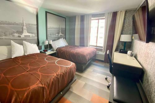 Hotel Super 8 By Wyndham Brooklyn Williamsburg
