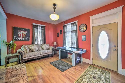 Quiet Oneonta Home - Walk To Historic Dtwn!