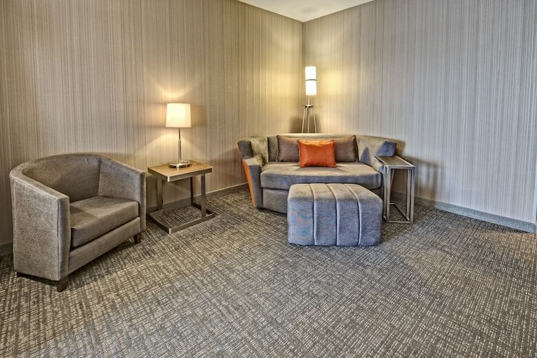 Hotel Courtyard By Marriott Westbury Long Island