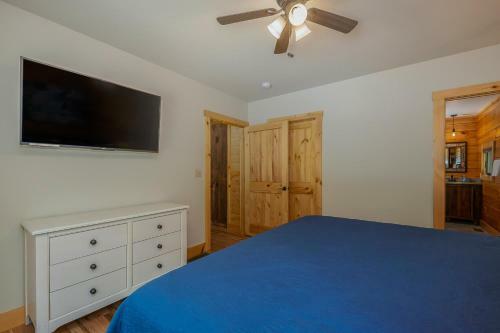 Clear Creek Hideaway