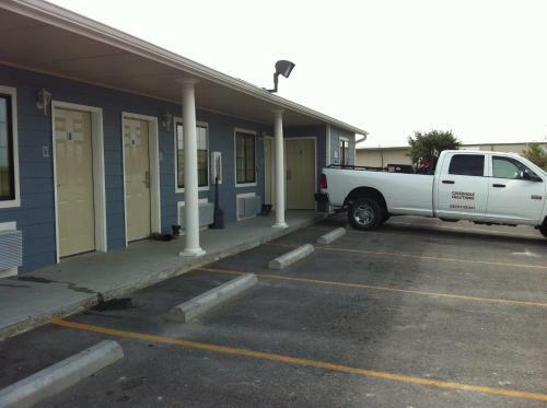Motel Southern Inn And Suites Kenedy