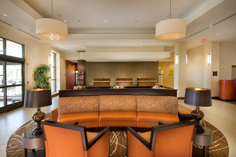 Hotel Doubletree By Hilton Dulles Airport-sterling