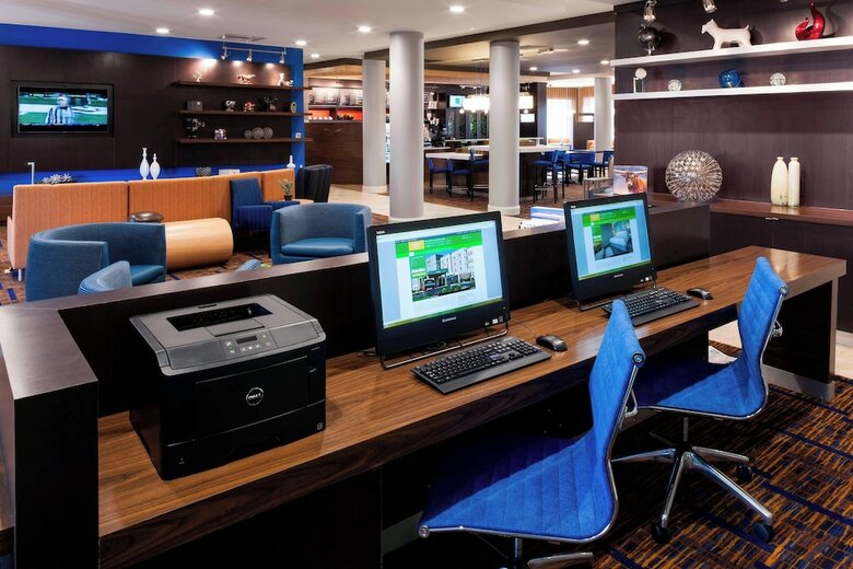 Hotel Courtyard By Marriott Houston North/shenandoah