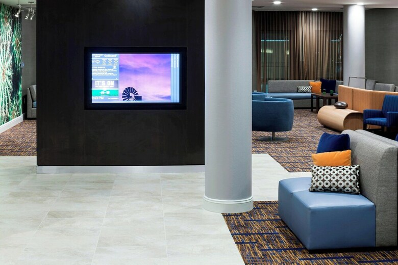 Hotel Courtyard By Marriott Houston North/shenandoah