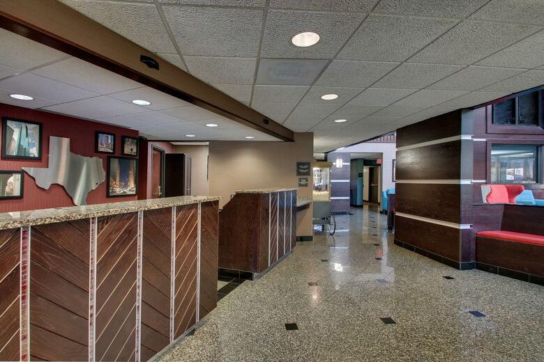 Hotel Drury Inn & Suites The Woodlands