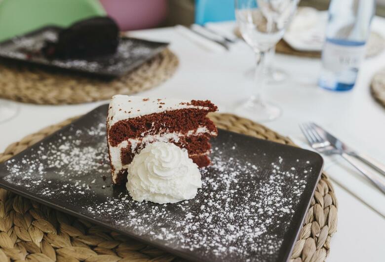 Hotel Tres Torres Atiram