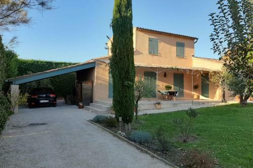 Nice House With Garden Terrace And Pool