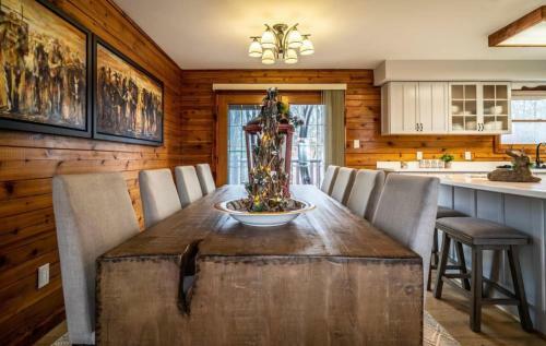 Minnies Mountain Lake House