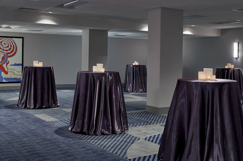 Sheraton Clayton Plaza Hotel