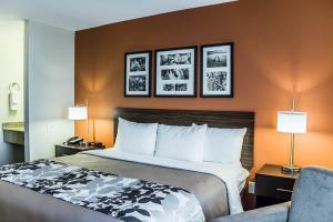Hotel Sleep Inn & Suites Near Ft. Bragg