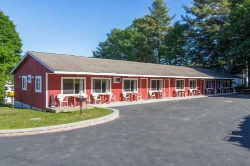 Hotel Flamingo Resort On Lake George