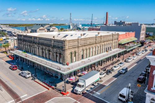 Galveston Historic Strand Lofts