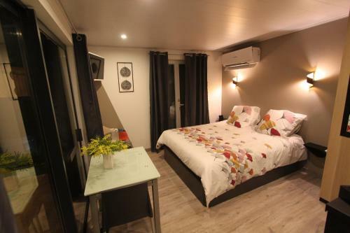 Hostal La Chambre Des Onglous