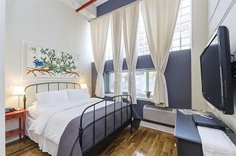 The Box House Hotel