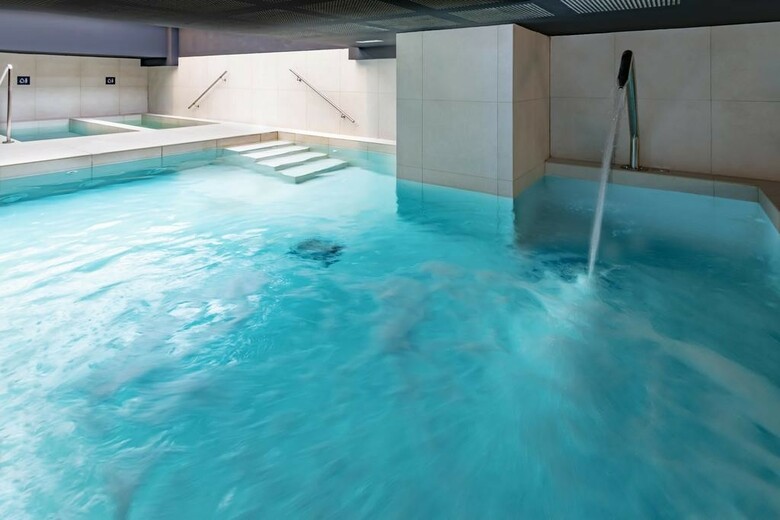 Caprici Beach Hotel & Spa