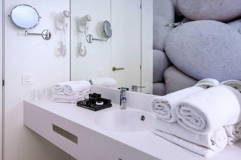 Hotel Tahit� Playa & Suites