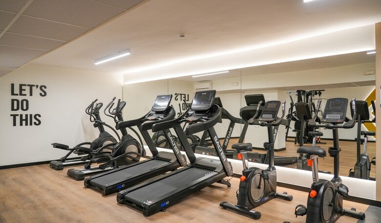 Hotel H Top Jadhe