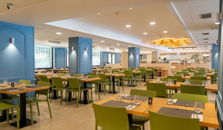 Hotel H Top Jadhe
